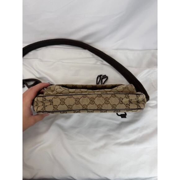 Gucci GG Canvas Large Sling Bag SPB-MS 357245 - Picture 3 of 13